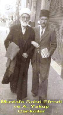 ����� ����